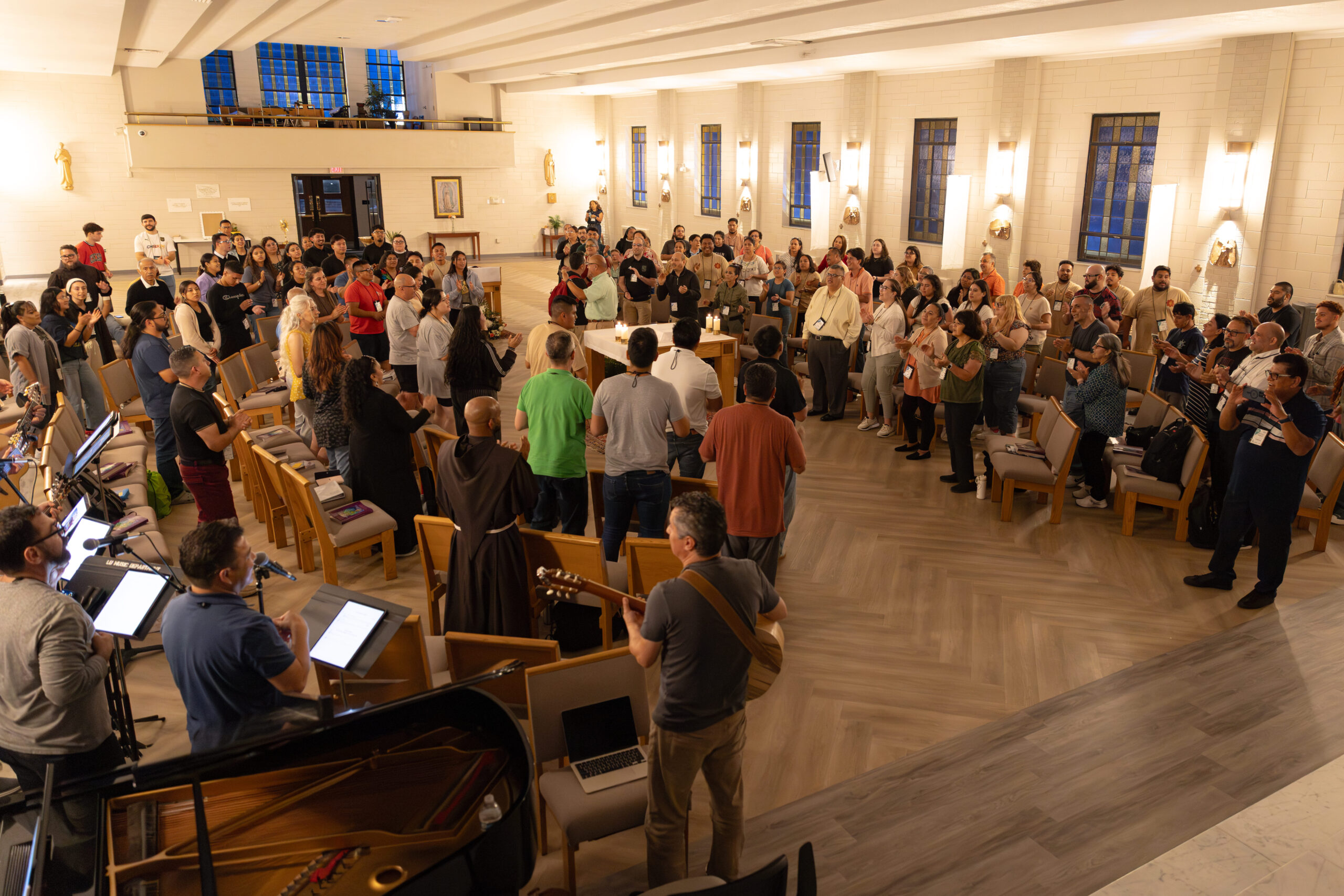 Cantemos al Señor: Formación intensiva para músicos litúrgicos y pastorales